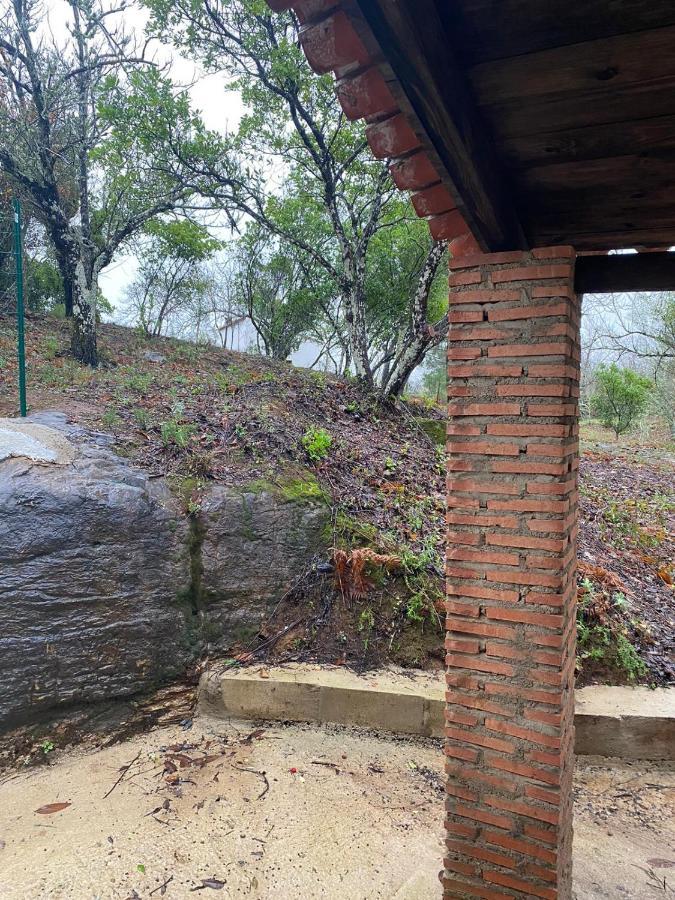 Viviendas Rurales Del Robledo Castano de Robledo Esterno foto